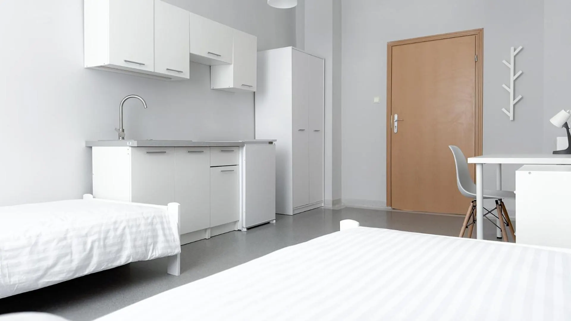Mobirooms - Pokoje I Apartamenty Wrocław 0*,  Polen