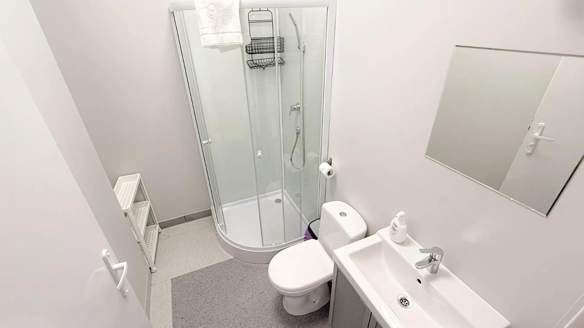 Mobirooms - Pokoje I Apartamenty Wrocław 0*,